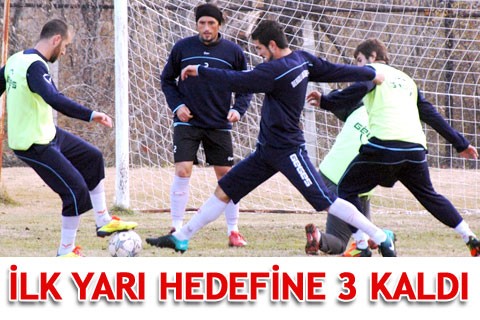 İlk yarı hedefine 3 kaldı