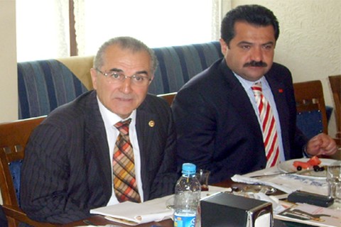 Sağ da sol da birleşir