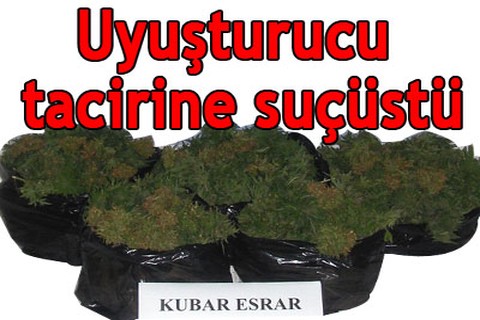 Uyuşturucu tacirine suçüstü