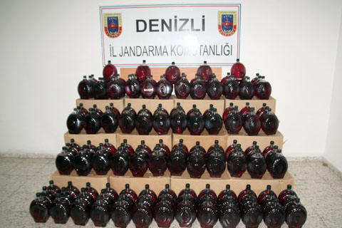 Bandrolsüz şarap operasyonu