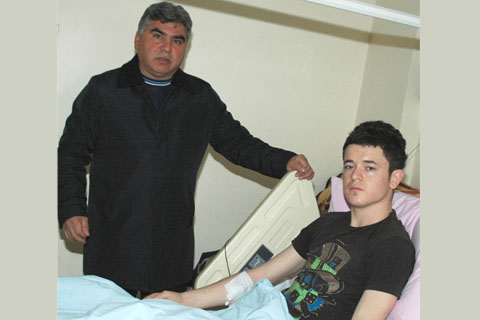 Denizli Belediyesporlu Ali ve Hasan ameliyat oldu