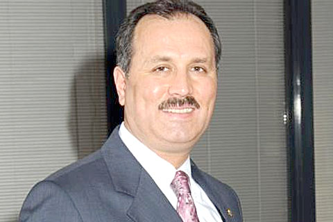 Özer, Çinli firmaya dikkat çekti