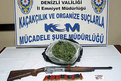 Uyuşturucu ticaretine 3 tutuklama