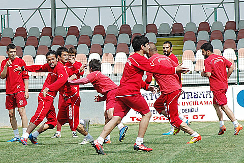 Belediye antrenmanında kemik sesleri