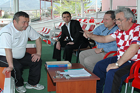 Doğan Seyfi Atlı Stadı’na denetleme