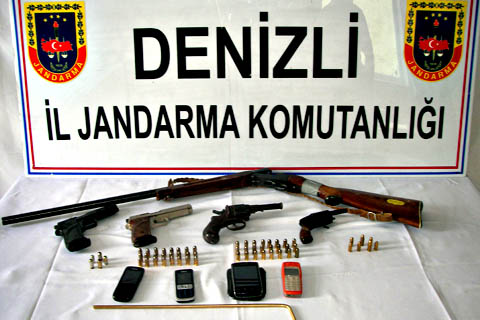 Acıpayam’daki kaçak kazıya 3 tutuklama