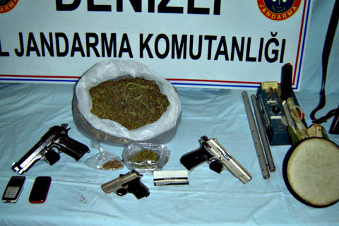Kale’de uyuşturucu operasyonu