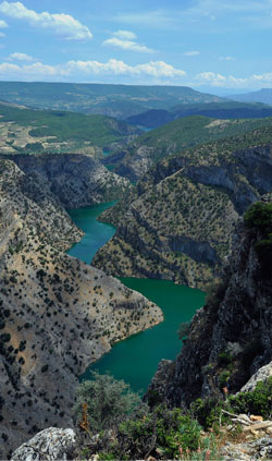 zeki-akakca-gezenin-gunlugu-incegiz-kanyonu-6