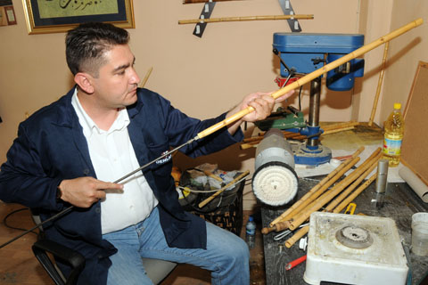 İhracatçı, siyasetçi aynı zamanda neyzen
