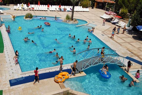 Aqua Polat’a sıcak akını