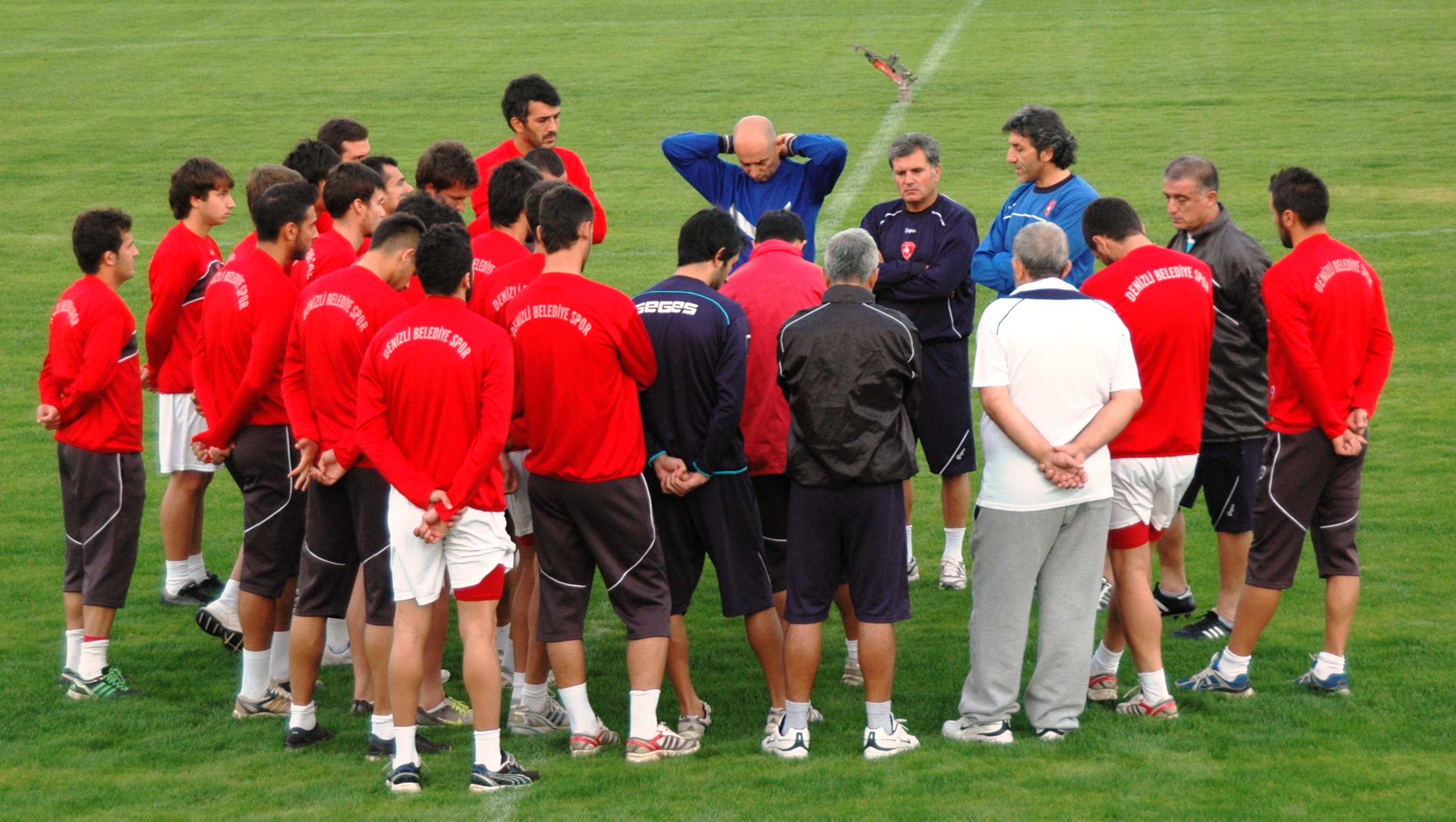Belediyespor Altay’a hazırlanıyor