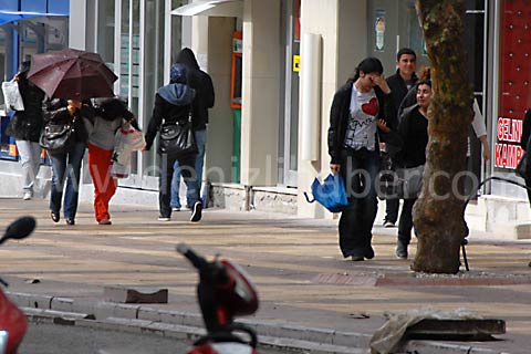 Meteoroloji’den sağanak yağış ve fırtına uyarısı!