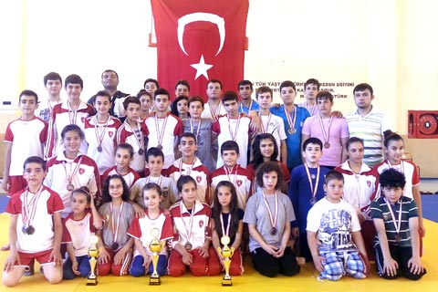 36 kişi gittiler 36 madalya getirdiler