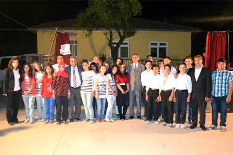 Özlüce Köy’ünde mezuniyet coşkusu
