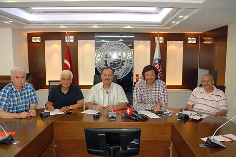 Denizlili sanayicinin dedikodu isyanı