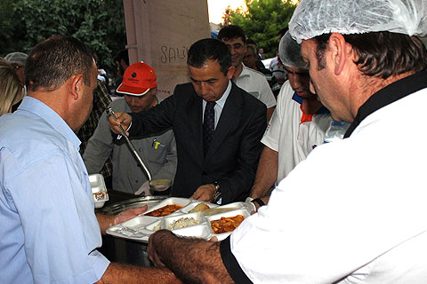 ‘Hayata Pas Ver’ iftarda buluştu