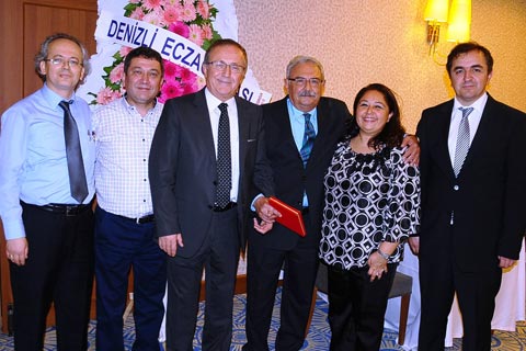 Meslekte 50 yıl  plaketi