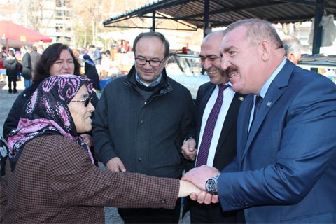 “Vatandaşımızla aramızda masa olmayacak”