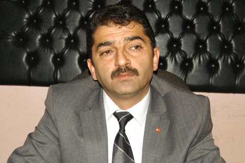 Vaatlerle seçmenin karşısına çıkmam