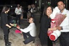 Yılbaşı partisinde sürpriz evlilik teklifi