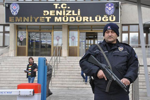 EMNİYETTE İKİNCİ DEPREM