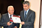 PAÜ’ye cihaz bağışı