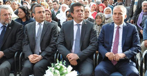 denizli-bakan-zeybekci-zeybek-oynadi-ic-1