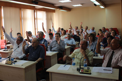 Merkezefendi’de muhalefetin iptal kapışması