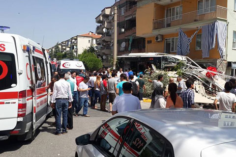 2 ölü 16 yaralı