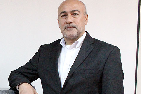 Profesöre darp iddiası