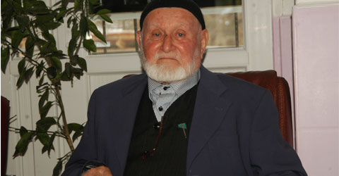 denizli-milli-piyango-zengini-huzur-evi-nde-ic-1