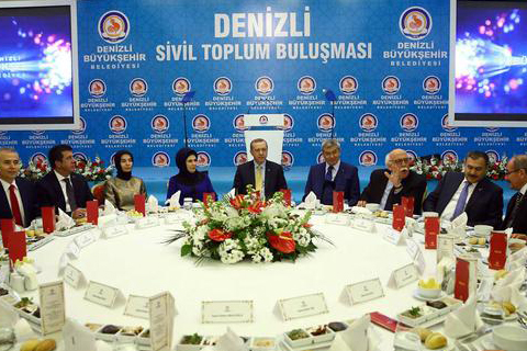 Erdoğan STK temsilcileriyle buluştu