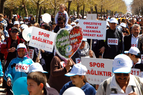 Obeziteye karşı yürüdüler