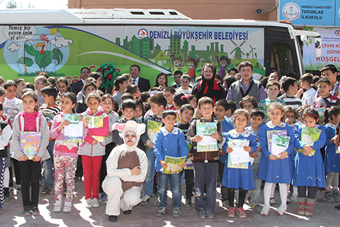 Çevre bilincini eğlenerek öğrendiler