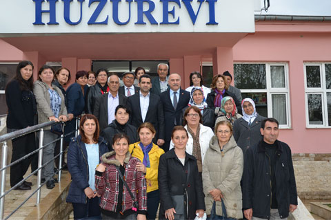 CHP’liler Huzurevinde