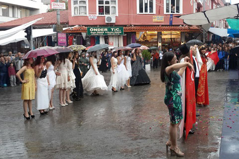 Buldan’da festival başladı