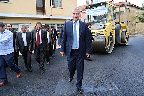 İlçelerde asfalt seferberliği