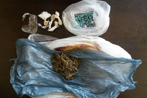 Polisten uyuşturucu operasyonu
