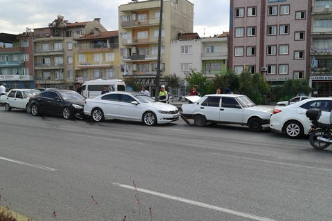 Fevzi Çakmak Bulvarı’nda zincirleme kaza