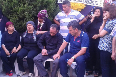 ACILI BEKLEYİŞ