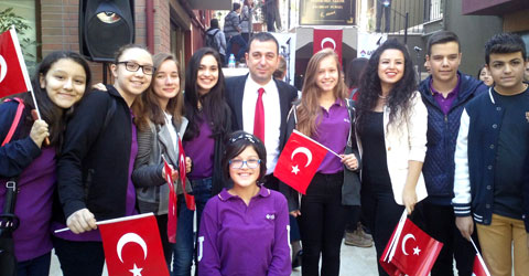 ugur_okulları_bayram_ic