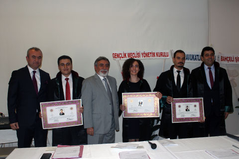 İlhan: Siyasi iradeden talabimiz hukuk