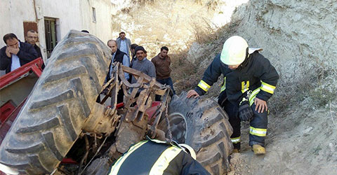 denizli-traktorler-can-aliyor-kale-traktor-kazasi-ic-1