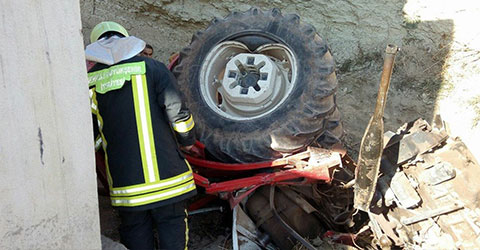 denizli-traktorler-can-aliyor-kale-traktor-kazasi-ic