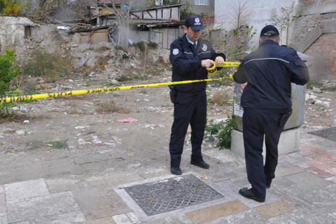 Üzerine bariyer uçtu