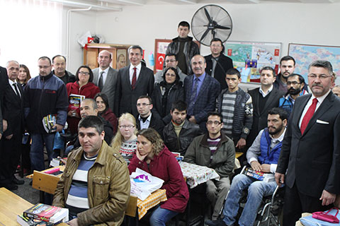 Büyükşehir’den engellilere EKPSS desteği