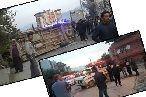 Kayıhan’da yolcu minibüsü ile kamyonet çarpıştı