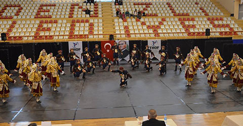 denizli-halk-oyunlari-saraykoy-damga-vurdu-ic