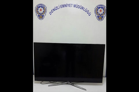 Ev sahibi soyulduğunu polisten öğrendi