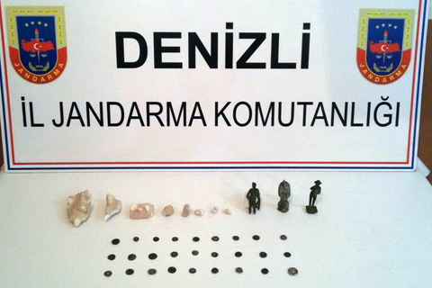 3 ilçede tarihi eser operasyonu
